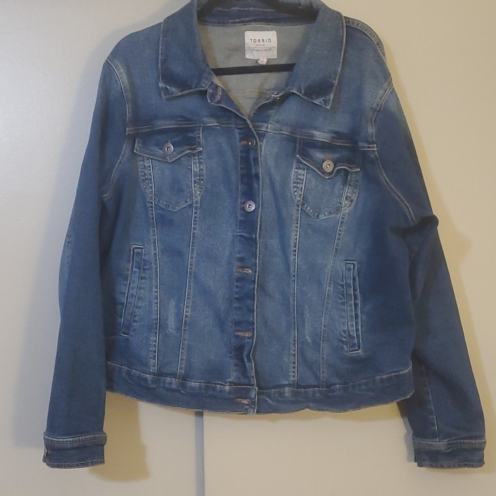 Torrid Denim Trucker Jacket Torrid Size 3